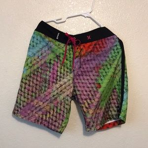 Men’s Hurley boardshorts